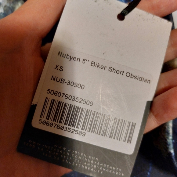 Nubyen biker shorts size XS bnwt - Picture 2 of 3
